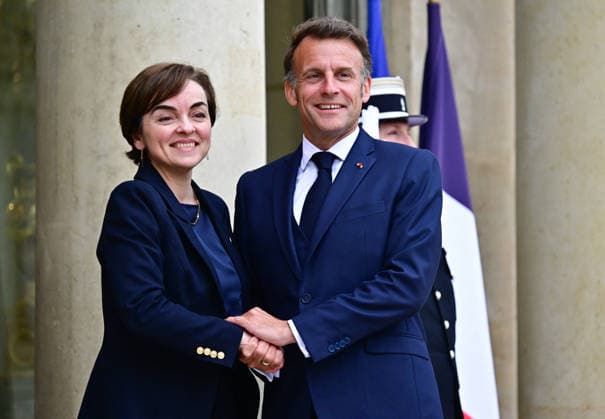 Le président d la République française Emmanuel Macron reçoit la Première ministre du Québec Christine Frechette au palais présidentiel de lÉlysée à Paris, France, le 18 mai 2026 Christian Liewig Bestimage French President Emmanuel Macron receives the Premier of Quebec Christine Frechette at the Elysee Presidential Palace in Paris, France, on May 18, 2026 Paris France  Copyright: xChristianxLiewigx xBestimagexChristianxLiewigx xBestimagex