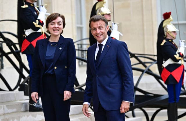 Le président d la République française Emmanuel Macron reçoit la Première ministre du Québec Christine Frechette au palais présidentiel de lÉlysée à Paris, France, le 18 mai 2026 Christian Liewig Bestimage French President Emmanuel Macron receives the Premier of Quebec Christine Frechette at the Elysee Presidential Palace in Paris, France, on May 18, 2026 Paris France  Copyright: xChristianxLiewigx xBestimagexChristianxLiewigx xBestimagex