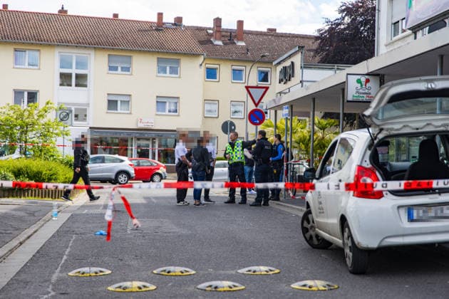41-year-old man injured with knife Search with helicopter Perpetrator fled On 18 May 2026,