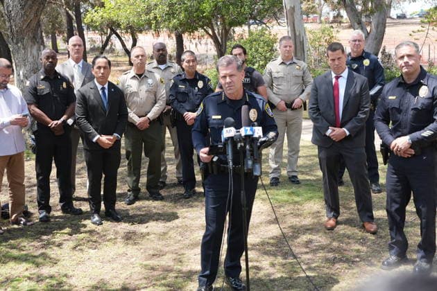 Emergency services respond to reported active shooter near San Diego Mosque SAN DIEGO, UNITED STATES - MAY 18: Emergency services are deployed an area close to the Islamic Center of San Diego as officers urge residents to avoid the area and remain indoors after reports of an active shooter at a mosque, in San Diego, California, United States, on May 18, 2026. Police in the US city of San Diego said Monday that a reported active shooter threat at the Islamic Center of San Diego had been neutralized. Michael Ho Wai Lee Anadolu California United States. Editorial use only. Please get in touch for any other usage.  Copyright: x2026xAnadoluxMichaelxHoxWaixLeex