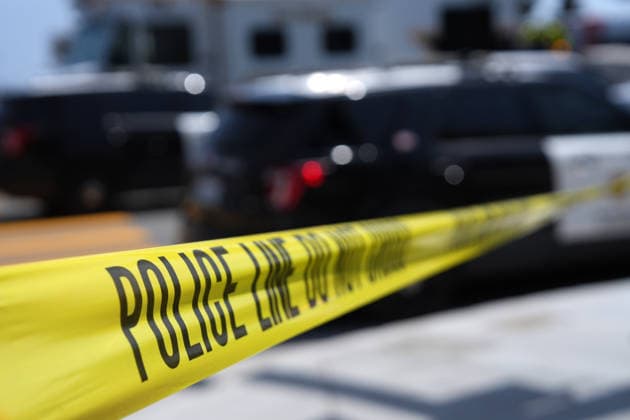 View of warning tape during a San Diego Police operation at the Islamic Center of San Diego, USA, 18 May 2026. At least five people, including two of the shooters, have died in the attack on the largest mosque in San Diego County, California. At least five dead, including two shooters, in attack on a mosque in San Diego !ACHTUNG: NUR REDAKTIONELLE NUTZUNG!  Copyright: xOmarxAlonsox AME2707 20260518-55020326632_1