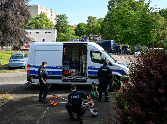 19 05 2026, xpsx, local Hanau murder of woman, v l murder August Schärtner Straße, Hanau Hessen Germany DEU