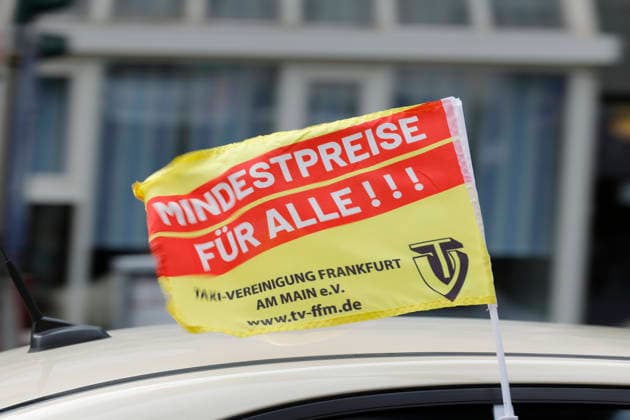 Cab prices 19 05 2026 Several hundred cab drivers demonstrate with a convoy through the city center against dumping prices of ride services such as Uber and Bolt and for a uniform transport fee Taxi demo Frankfurt am Main Hesse Germany