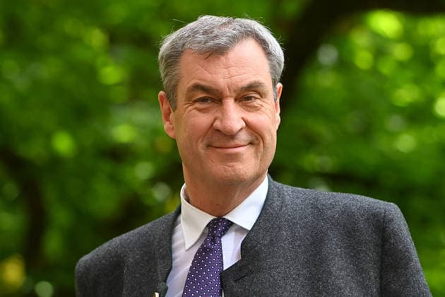 Arrival Markus SOEDER State Premier of Bavaria and CSU Chairman, single image, cropped single motif, portrait, portrait press conference of the Bavarian State Government after cabinet meeting on 19 05 2026 in the Prinz Carl Palais in Munich
