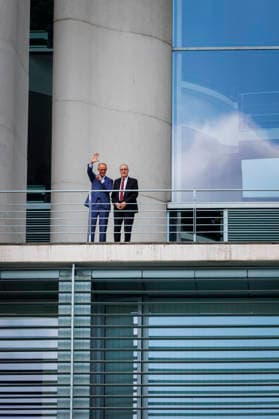 L R Friedrich Merz CDU , Federal Chancellor and Guy Parmelin, President of the Swiss Confederation, photographed on the balcony of the Federal Chancellery, during a meeting in Berlin, 19 05 2026 Berlin Germany Copyright: xAmreixSchulzx