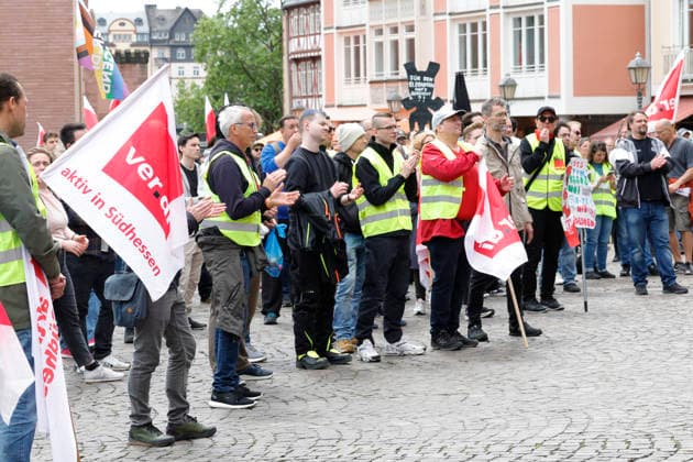 Collective bargaining round Deutsche Telekom 19 05 2026 One-day nationwide warning strike in Hesse since the early morning to increase pressure ahead of the fourth round of negotiations The VERDI union is responding to the disappointing and inadequate offer for the increase in remuneration from the employer with a