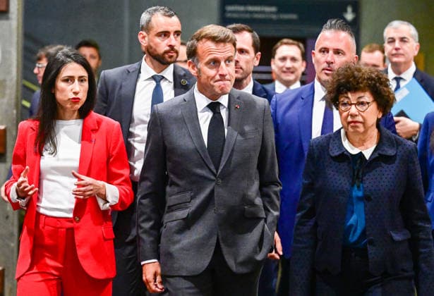Le président de la République française Emmanuel Macron lors de sa visite du salon REuse economy expo au parc des expositions de la Porte de Versailles à Paris, le 19 mai 2026 Christian Liewig Bestimage French President Emmanuel Macron visits the REuse Economy fair at Porte de Versailles exhibition center in Paris, France, on May 19, 2026 Paris France  Copyright: xChristianxLiewigx xBestimagexChristianxLiewigx xBestimagex