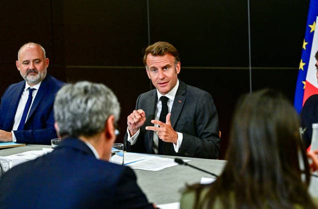 Le président de la République française Emmanuel Macron lors dun conseil de planification écologique au salon REuse economy expo au parc des expositions de la Porte de Versailles à Paris, France, le 19 mai 2026 Christian Liewig Bestimage French President Emmanuel Macron during an ecological planning council meeting at the REuse economy expo at the Porte de Versailles exhibition center in Paris, France, on May 19, 2026 Paris France  Copyright: xChristianxLiewigx xBestimagexChristianxLiewigx xBestimagex