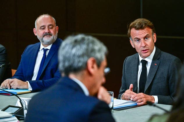 Le président de la République française Emmanuel Macron lors dun conseil de planification écologique au salon REuse economy expo au parc des expositions de la Porte de Versailles à Paris, France, le 19 mai 2026 Christian Liewig Bestimage French President Emmanuel Macron during an ecological planning council meeting at the REuse economy expo at the Porte de Versailles exhibition center in Paris, France, on May 19, 2026 Paris France  Copyright: xChristianxLiewigx xBestimagexChristianxLiewigx xBestimagex
