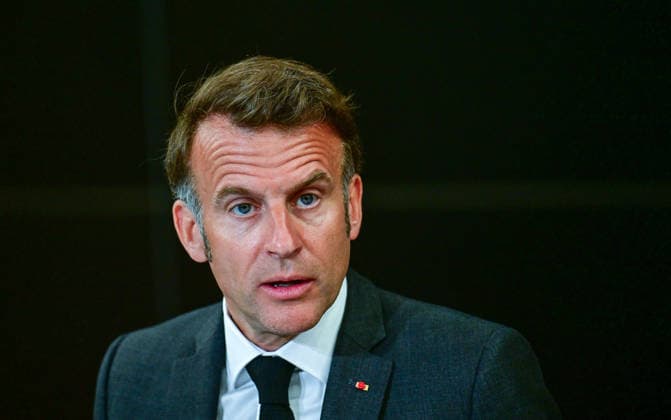 Le président de la République française Emmanuel Macron lors dun conseil de planification écologique au salon REuse economy expo au parc des expositions de la Porte de Versailles à Paris, France, le 19 mai 2026 Christian Liewig Bestimage French President Emmanuel Macron during an ecological planning council meeting at the REuse economy expo at the Porte de Versailles exhibition center in Paris, France, on May 19, 2026 Paris France  Copyright: xChristianxLiewigx xBestimagexChristianxLiewigx xBestimagex
