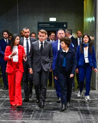 President Macron At REuse Economy Expo - Paris French President Emmanuel Macron visits the REuse Economy fair at Porte de Versailles exhibition centre in Paris, France, on May 19, 2026. Photo by Christian Liewig Pool ABACAPRESS.COM Paris France  Copyright: xLiewigxChristian Pool ABACAx
