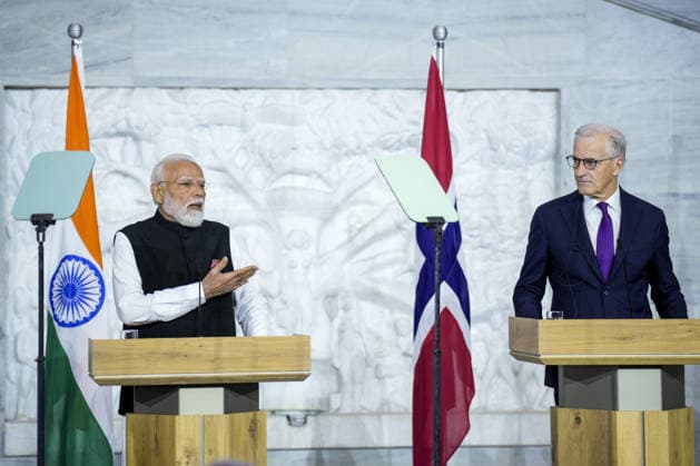 Nordic Indian top fashion Oslo 20260519 Indian Prime Minister Narendra Modi and Prime Minister Jonas Gahr Store at the press conference after the meeting between India and the Nordic countries at Radhuset in Oslo Photo Stian Lysberg Solum NTB POOL Oslo Norway xY3uQ nBrfk EDITORIAL USE ONLY Ref POLxY3uQ nBrfk jpg  Copyright: xStianxLysbergxSolumx xNTBx