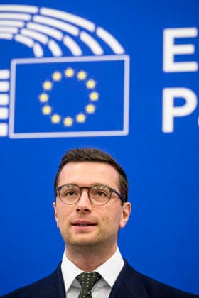 May 19, 2026: Jordan Bardella, President of the Patriots for Europe group, attends a briefing at the European Parliament in Strasbourg, France, 19.05.2026 - ZUMAw80_ 20260519_faf_w80_006 Copyright: xWiktorxDabkowskix