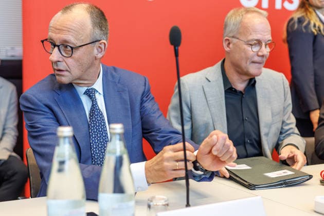 Statement SPD Federal Chancellor Friedrich Merz CDU and Matthias Miersch SPD before the parliamentary group meeting on 19 05 26 in Berlin Berlin Berlin Germany Reichstag