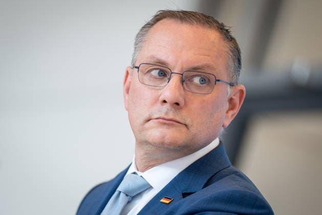 Party and parliamentary group leader Tino Chrupalla during the press statement at parliamentary group level in the German Bundestag Press statement by the AfD party and parliamentary group leader in the German Bundestag at the beginning of the session week, Berlin Berlin Germany Bundestag