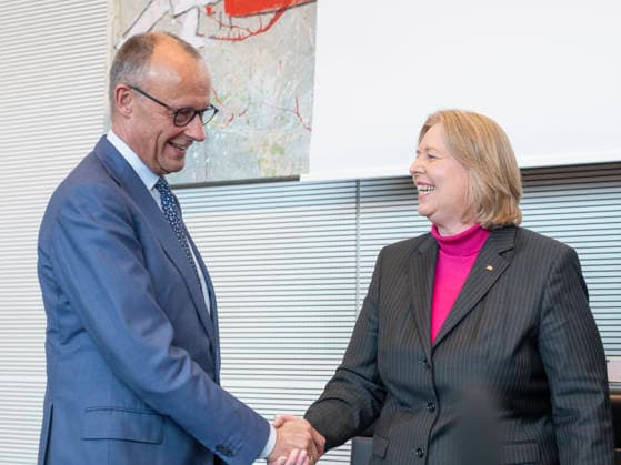 Friedrich Merz Bärbel Bas EUR, Germany, Berlin 19 05 2026 Federal Chancellor Friedrich Merz CDU visits the SPD parliamentary group in the Bundestag Before the parliamentary group meeting with parliamentary group chairman Matthias Miersch SPD