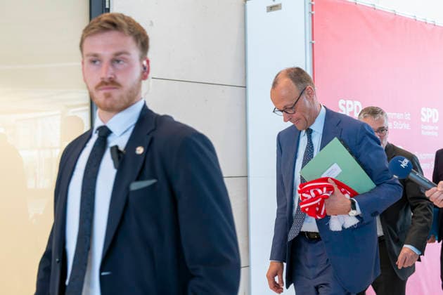 Friedrich Merz EUR, Germany, Berlin 19 05 2026 Federal Chancellor after visiting the SPD parliamentary group in the Bundestag No comment after the parliamentary group meeting with parliamentary group chairman Matthias Miersch SPD