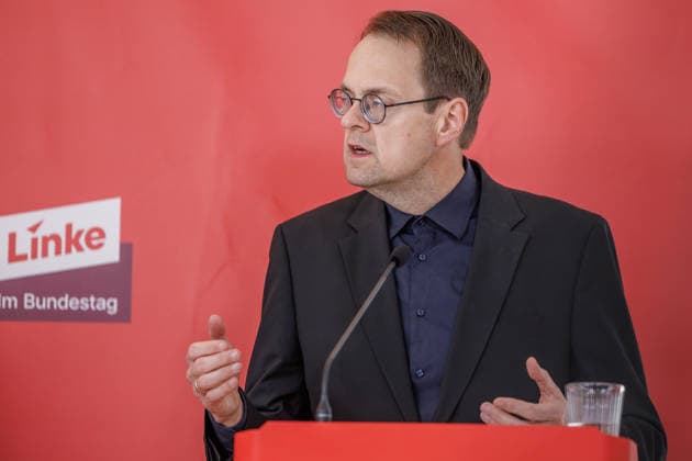 Statement Die Linke Soeren Pellmann Die Linke at a statement on 19 05 26 in Berlin Berlin Berlin Germany Reichstag