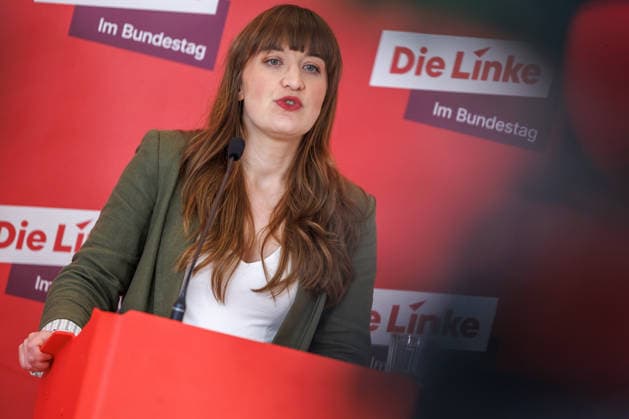Statement Die Linke Heidi Reichinnek Die Linke at a statement on 19 05 26 in Berlin Berlin Berlin Germany Reichstag