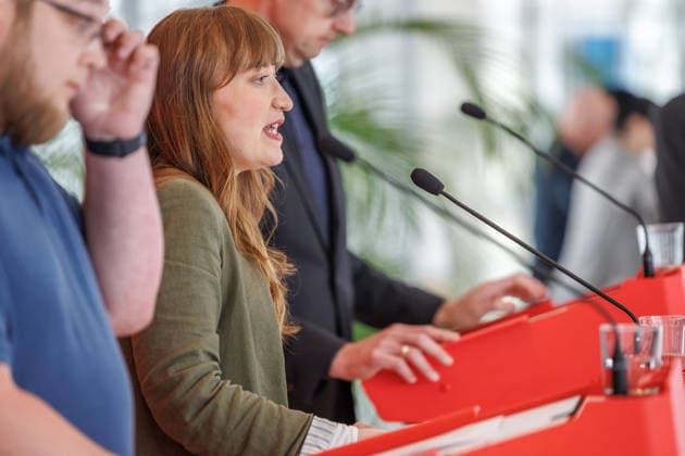 Statement Die Linke Heidi Reichinnek Die Linke at a statement on 19 05 26 in Berlin Berlin Berlin Germany Reichstag