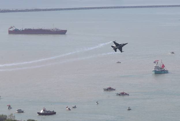 Turkiye marks 19th May Commemoration of Ataturk, Youth and Sports Day SAMSUN, TURKIYE - MAY 19: SOLOTURK, the Turkish Air Force s aerobatic team, performs during the 19 May Commemoration of Ataturk, Youth and Sports Day in Samsun, Turkiye on May 19, 2026. Recep Bilek Anadolu Samsun Turkey. Editorial use only. Please get in touch for any other usage.  Copyright: x2026xAnadoluxRecepxBilekx