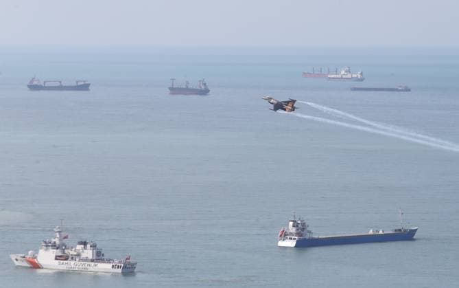Turkiye marks 19th May Commemoration of Ataturk, Youth and Sports Day SAMSUN, TURKIYE - MAY 19: SOLOTURK, the Turkish Air Force s aerobatic team, performs during the 19 May Commemoration of Ataturk, Youth and Sports Day in Samsun, Turkiye on May 19, 2026. Recep Bilek Anadolu Samsun Turkey. Editorial use only. Please get in touch for any other usage.  Copyright: x2026xAnadoluxRecepxBilekx