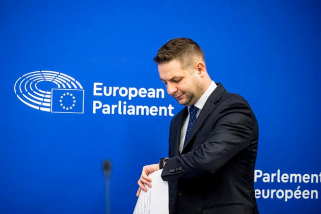 May 19, 2026: Patryk Jaki, Co-chair of the European Conservatives and Reformists (ECR) group, attend a briefing at the European Parliament in Strasbourg, France, 19.05.2026. . - ZUMAw80_ 20260519_faf_w80_021 Copyright: xWiktorxDabkowskix