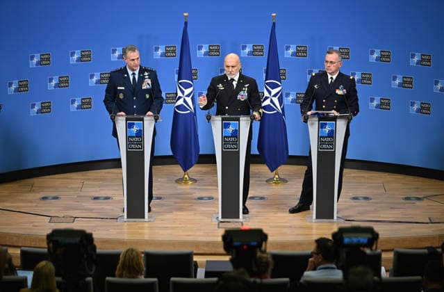 NATO Military Committee in Chiefs of Defence Session in Brussels BRUSSELS, BELGIUM - MAY 19: (L-R) Supreme Allied Commander Europe (SACEUR) General Alexus G. Grynkewich, Chairman of the NATO Military Committee (CMC) Admiral Giuseppe Cavo Dragone, and Supreme Allied Commander Transformation (SACT) Admiral Pierre Vandier hold a joint press conference at the NATO Headquarters in Brussels, Belgium on May 19, 2026. The top military officials address the media following the NATO Military Committee in Chiefs of Defence Session to discuss collective defense strategies, deterrence, and the security challenges facing the alliance. Dursun Aydemir Anadolu Brussels Belgium. Editorial use only. Please get in touch for any other usage.  Copyright: x2026xAnadoluxDursunxAydemirx