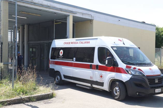 IPA84869122 - Modena, 19 05 2026. Arrival of Fausto Gianelli at Sant Anna prison for the validation hearing of the arrest of lawyer Salim El Koudri. Pictured is an ambulance leaving Sant Anna prison.  Copyright: xRobertoxBrancolinix xRobertoxBrancolini Ipax 84869122