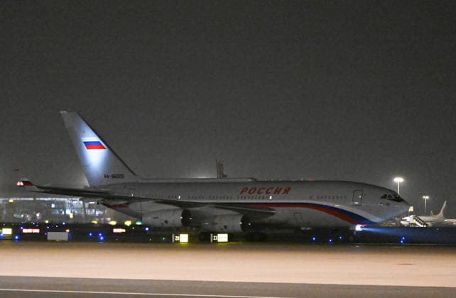 (260519) -- BEIJING, May 19, 2026 -- Russian President Vladimir Putin arrives in Beijing on May 19, 2026, for a state visit to China. At the invitation of Chinese President Xi Jinping, Putin is visiting China from May 19 to 20. ) CHINA-BEIJING-RUSSIA-PUTIN-ARRIVAL (CN) DaixTianfang 