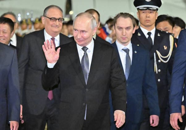 (260519) -- BEIJING, May 19, 2026 -- Russian President Vladimir Putin arrives in Beijing on May 19, 2026, for a state visit to China. At the invitation of Chinese President Xi Jinping, Putin is visiting China from May 19 to 20. ) CHINA-BEIJING-RUSSIA-PUTIN-ARRIVAL (CN) GaoxJie 