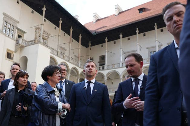 Hungarian PM Peter Magyar in Poland on his first international trip KRAKOW, POLAND - MAY 19: Hungarian Prime Minister Peter Magyar visits Wawel Castle during his first international trip in Krakow, Poland on May 19, 2026. Magyar began a two-day visit to Poland aimed at restoring bilateral ties strained by his predecessor s close relations with Moscow during Russia s attacks on Ukraine. Jakub Porzycki Anadolu Krakow Poland. Editorial use only. Please get in touch for any other usage.  Copyright: x2026xAnadoluxJakubxPorzyckix