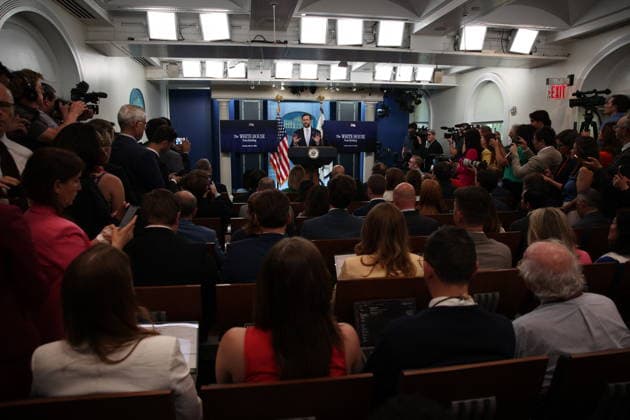 DC: White House Press Briefing with Vice President JD Vance U.S. Vice President JD Vance holds a press briefing in the James S. Brady Press Briefing Room at the White House on May 19, 2026 in Washington, D.C. (Photo by Samuel Corum Pool ABACAPRESS.COM) Washington, DC United States  Copyright: xPool ABACAx
