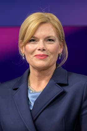 v l Julia Klöckner, CDU Bundestag President , GER, Berlin, Studio, guest on Maischberger, political talk show, TV, format, with presenter Sandra Maischberger, Das Erste, from Adlershof Am Studio 20, May 19, 2026, Copyright: HMBxMedia UwexKoch