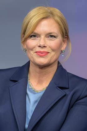 v l Julia Klöckner, CDU Bundestagspräsidentin , GER, Berlin, Studio, zu Gast bei Maischberger, politische Talkshow, TV, Format, mit Moderator Sandra Maischberger, Das Erste, aus Adlershof Am Studio 20, 19 Mai 2026, Copyright: HMBxMedia UwexKoch