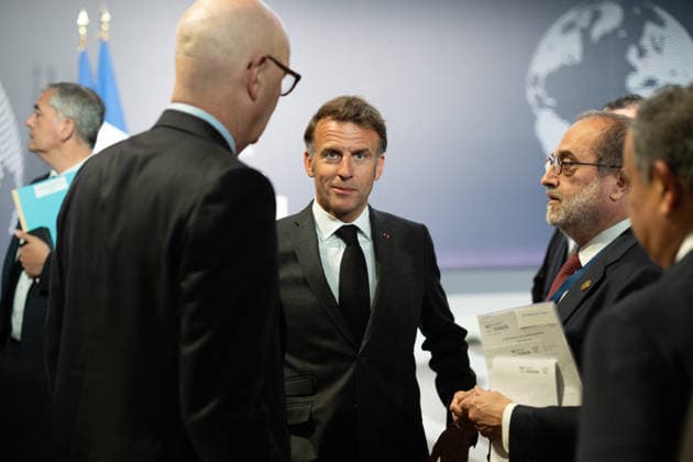 Emmanuel Macron attends the No Money for Terror conference - Paris French President Emmanuel Macron, French Minister of the Economy, Finance and Industrial, Energy and Digital Sovereignty Roland Lescure during the 5th No Money for Terror conference on the sidelines of the G7 finance ministers meeting aimed at cutting off financing of terrorism through organised crime, in Paris on May 19, 2026. Photo by Raphael Lafargue ABACAPRESS.COM Paris France  Copyright: xLafarguexRaphael ABACAx