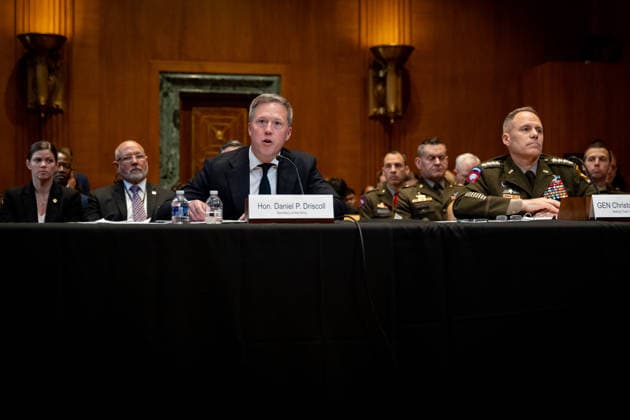 Senate Army Budget Hearing WASHINGTON, DC - MAY 19: Secretary of the Army Dan Driscoll testifies during a Senate Committee on Appropriations, Subcommittee on Department of Defense budget hearing at the Dirksen Senate Office Building in Washington, DC on May 19, 2026. Nathan Posner Anadolu Washington United States. Editorial use only. Please get in touch for any other usage.  Copyright: x2026xAnadoluxNathanxPosnerx