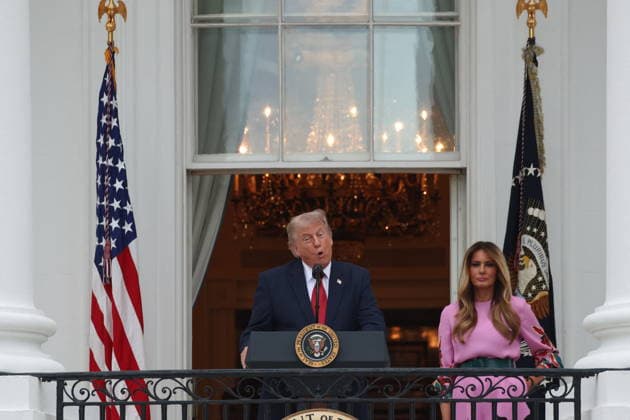 DC: President Donald Trump and First Lady Melania Trump Host Congressional Picnic at White House U.S. President Donald Trump speaks alongside First Lady Melania Trump during the Congressional Picnic on the South Lawn of the White House on May 19, 2026 in Washington, D.C. (Photo by Samuel Corum Pool ABACAPRESS.COM) Washington, DC United States  Copyright: xPool ABACAx