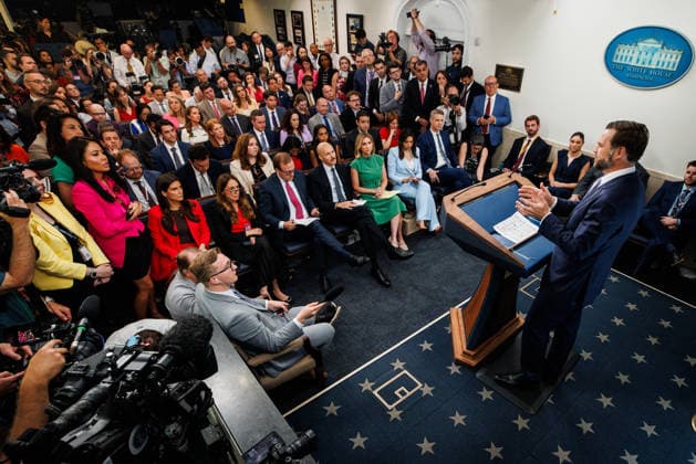 DC: White House Press Briefing with Vice President JD Vance United States Vice President JD Vance holds a press briefing in the James S Brady Press Briefing Room of the White House in Washington, DC, USA, on May 19, 2026. Credit: CNP AdMedia Washington District of Columbia United States of America EDITORIAL USE ONLY  Copyright: xx CNPx xAdMediax admphotostwo990884