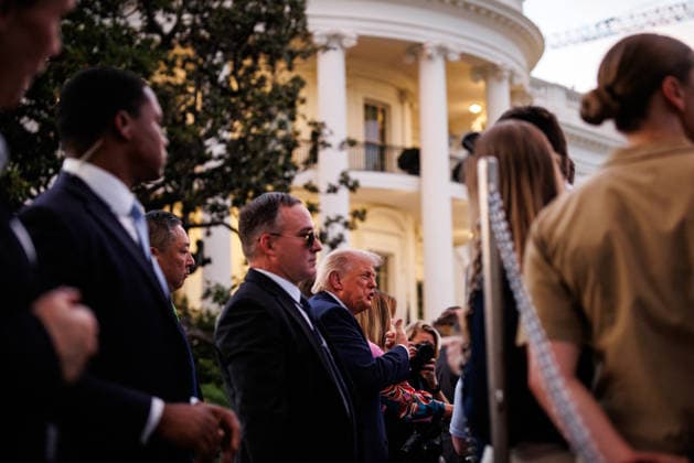 DC: President Donald Trump and First Lady Melania Trump Host Congressional Picnic at White House U.S. President Donald Trump and First Lady Melania Trump host members of congress for the Congressional Picnic on the South Lawn of the White House on May 19, 2026 in Washington, D.C. (Photo by Samuel Corum Pool ABACAPRESS.COM) Washington DC United States  Copyright: xPool ABACAx