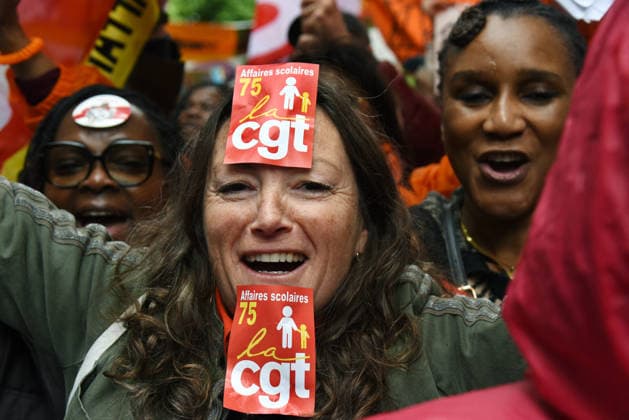 RECORD DATE NOT STATED Periscolaire Strike Against Sexual Violence - Paris Demonstrators take part in a strike of periscolaire workers in Paris, France on May 19, 2026, as an investigation into sexual violence in the Parisian periscolaire system targets 84 kindergartens, around twenty schools and around ten creches. Photo by Alain Apaydin ABACAPRESS.COM Paris France  Copyright: xApaydinxAlain ABACAx