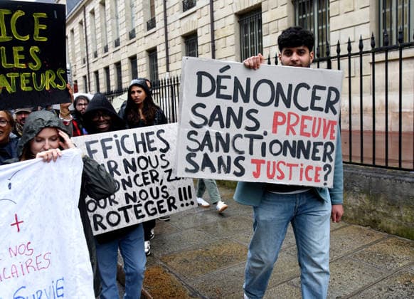 RECORD DATE NOT STATED Periscolaire Strike Against Sexual Violence - Paris Demonstrators take part in a strike of periscolaire workers in Paris, France on May 19, 2026, as an investigation into sexual violence in the Parisian periscolaire system targets 84 kindergartens, around twenty schools and around ten creches. Photo by Alain Apaydin ABACAPRESS.COM Paris France  Copyright: xApaydinxAlain ABACAx