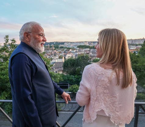 Politics, Diplomacy, Government PM receives a warm welcome by Indian diaspora on his arrival at a hotel in Rome, Italy on May 19, 2026. PM meets the Prime Minister of Italy, Ms. Giorgia Meloni on his arrival at Rome. Rome Italy Copyright: xSeshadrixSukumarx