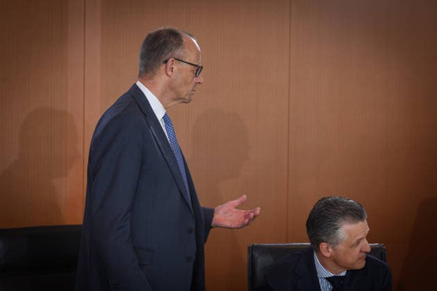 Berlin, Cabinet meeting of the Federal Government Cabinet meeting of the Federal Government on 20 05 2026 at the Federal Chancellery in Berlin In the picture Federal Chancellor Friedrich Merz CDU and Thorsten Frei Berlin Federal Chancellery Berlin Germany