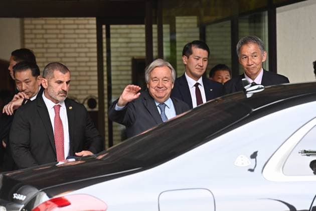 UN Secretary-General Antonio Guterres press conference in Tokyo TOKYO, JAPAN - MAY 20: United Nations Secretary-General Antonio Guterres (C) waves to members of the media before entering his car after a press conference at the Japan National Press Club in Tokyo, Japan, on May 20, 2026. Guterres visited Japan as Tokyo hosted, for the first time in Asia, a meeting of the United Nations System Chief Executives Board for Coordination, and as Japan marks 70 years since joining the United Nations. David Mareuil Anadolu Tokyo Japan. Editorial use only. Please get in touch for any other usage.  Copyright: x2026xAnadoluxDavidxMareuilx