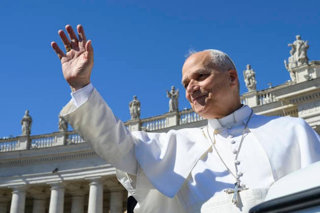 ITALY - POPE LEO XIV DURING THE WEEKLY GENERAL AUDIENCE AT ST PETER S SQUARE IN THE VATICAN- 2026 5 20 Italy, Rome, Vatican, 2026 5 20 Pope Leo XIV during the weekly general audience at St Peter s Square in the Vatican EDITORIAL USE ONLY - NO BOOKS Copyright: xVATICANxMEDIAx
