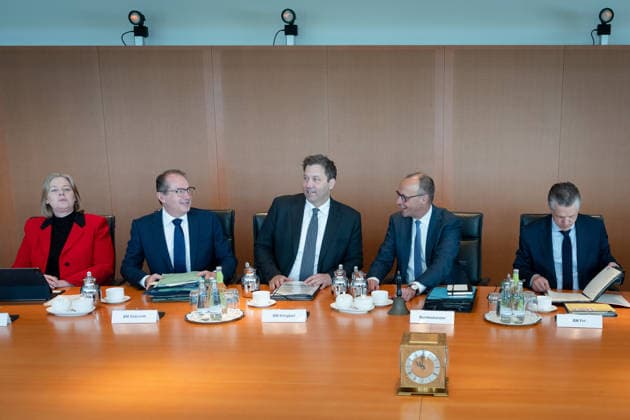 Cabinet meeting, Federal Government, Kick-off Kick-off, Cabinet meeting, Federal Government, Federal Chancellor, Friedrich Merz, Minister of the Chancellery, Thorsten Frei, Lars Klingbeil, Federal Minister of Finance, Vice-Chancellor, Alexander Dobrindt, Federal Minister of the Interior, Bärbel Bas, Federal Minister, Labor, Social Affairs Berlin Berlin GER