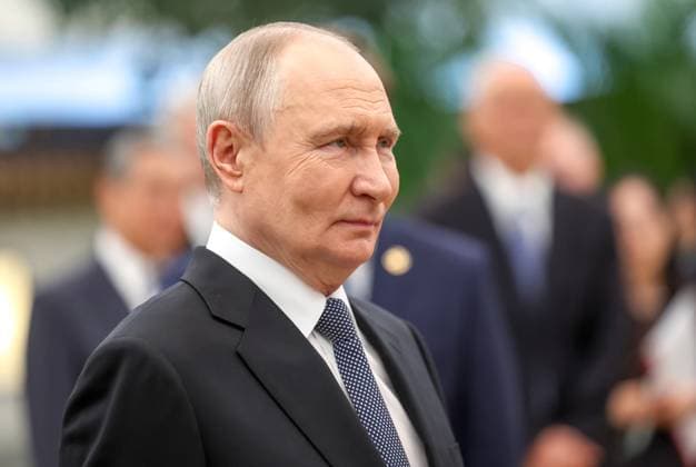 China Russia 9170023 20.05.2026 Russian President Vladimir Putin tours a photo exhibition by the TASS and Xinhua news agencies at the Great Hall of the People in Beijing, China. Alexander Kazakov Sputnik Beijing China  Copyright: xAlexanderxKazakovx