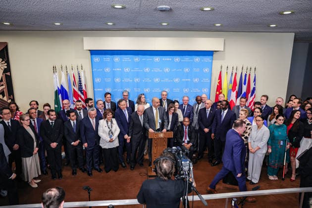 May 20, 2026, New York, New York, USA: WALID OBEIDAT, Permanent Representative of Jordan to the United Nations, speaks at the Security Council stakeout at UNHQ before a Security Council meeting on the Protection of Civilians in Armed Conflict, on behalf of the founding states of the Global Initiative to Galvanize Political Commitment to International Humanitarian Law, as MIRJANA SPOLJARIC, President of the International Committee of the Red Cross, stands alongside representatives of member states in support. New York USA - ZUMAo116 20260520_znp_o116_012 Copyright: xBiancaxOterox