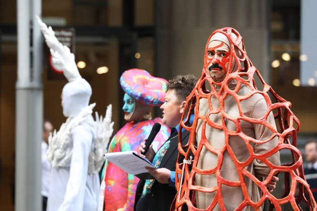 GREAT BARRIER REEF CORAL EXPORTS, Activist dressed as wild coral performing during the launch of an Australian Marine Conservation Society campaign to stop the Great Barrier ReefÕs commercial wild live coral exports, Sydney, Thursday, May 21, 2026.court. ( NO ARCHIVING SYDNEY NEW SOUTH WALES AUSTRALIA  Copyright: xJANExDEMPSTERx 20260521138750873773